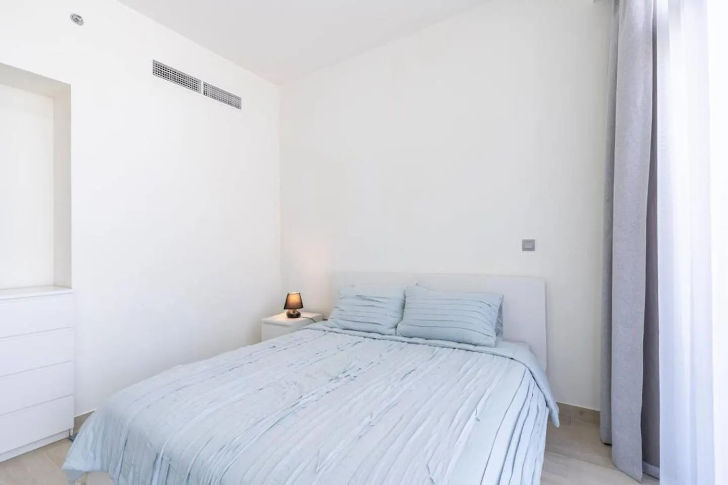 Superb 1Br Apartment Near Crystal Lagoon Dubai United Arab Emirates
