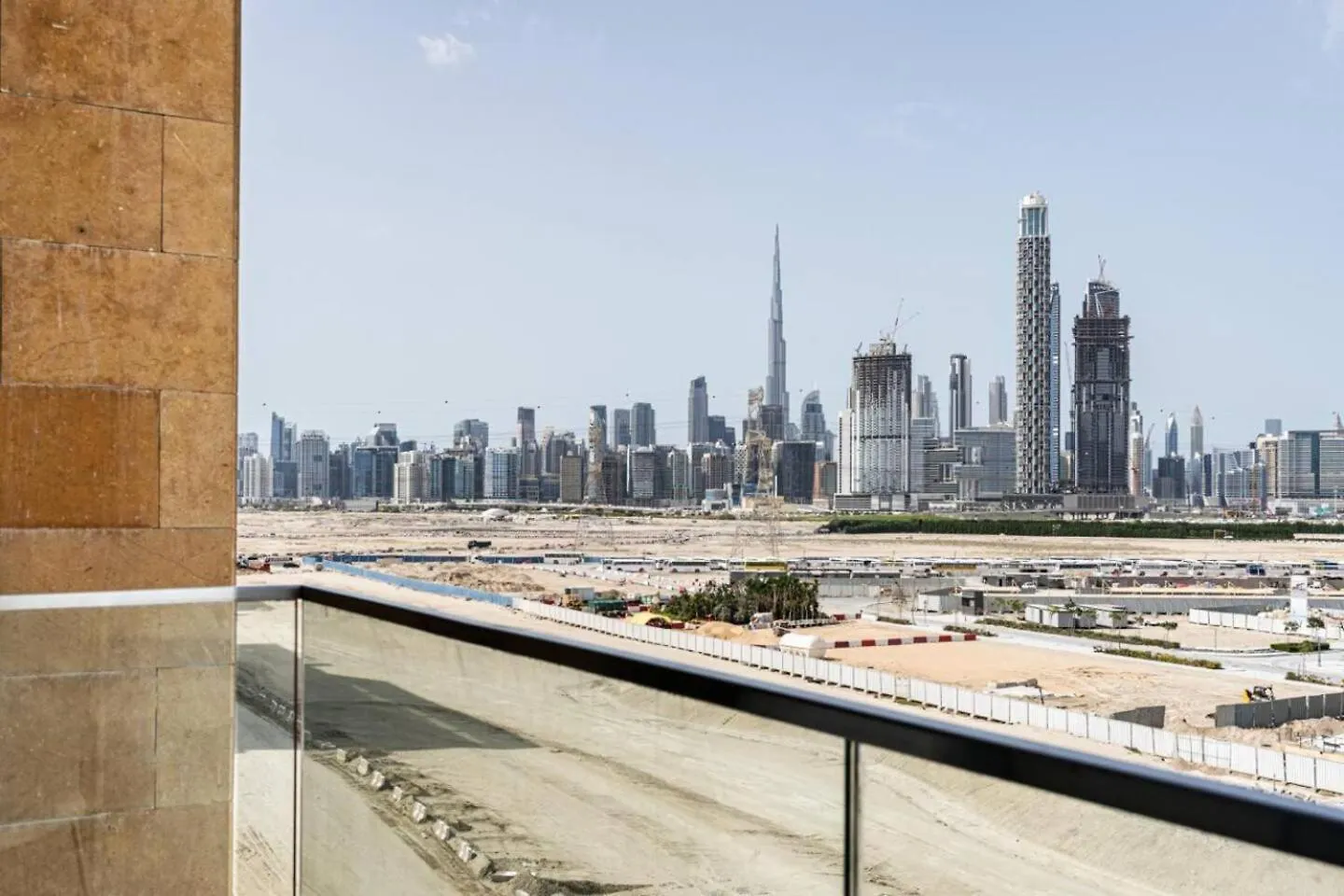 Superb 1Br Apartment Near Crystal Lagoon Dubai